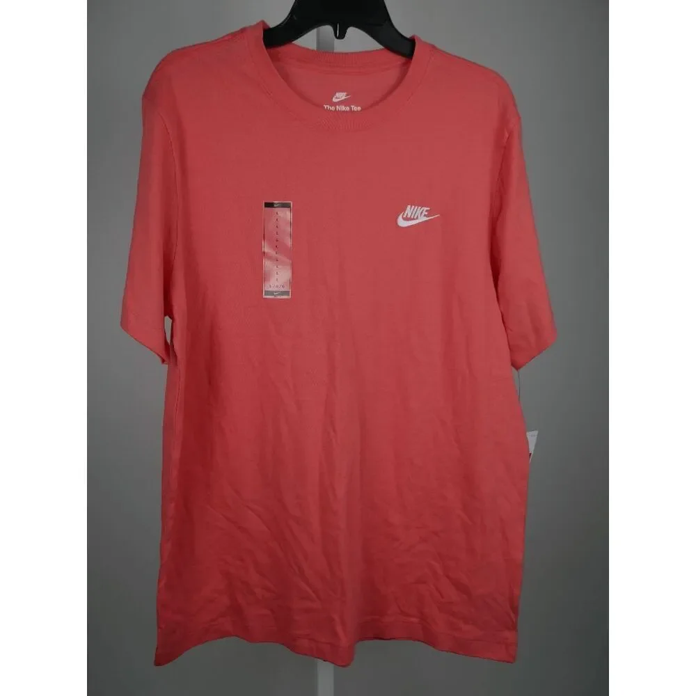 Nike Men's The Nike Tee Sportswear Club Graphic T-shirt L